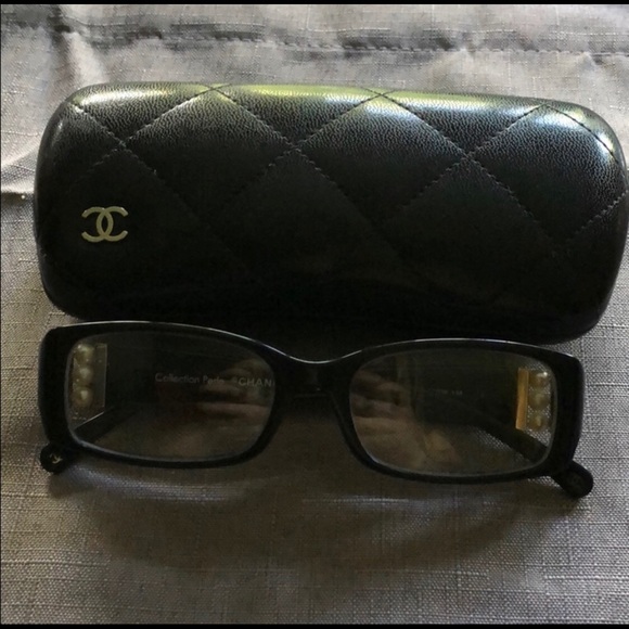 CHANEL Collection Perle Glasses w/ Case - Picture 6 of 8